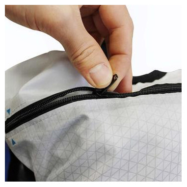 Sac à dos RAIDLIGHT REVOLUTIV 12L (170g) + 2...