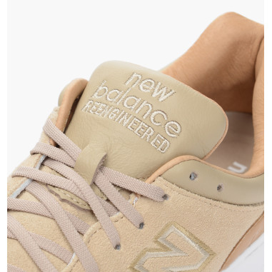 Chaussures Running NEW BALANCE Homme MD1500 Beige