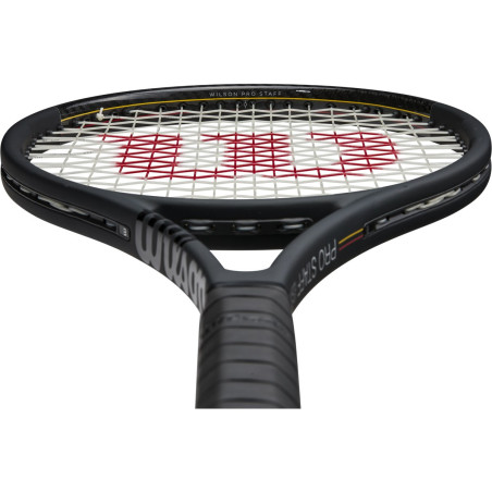 Raquette WILSON Pro Staff 97L (290 g) V13.0 Noir / Jaune / Rouge AH 2020