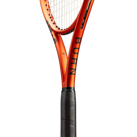 Raquette WILSON BURN 100 V5 Orange / Noir 16x19 (300 g) 2023
