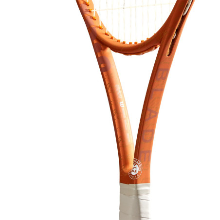 Raquette WILSON BLADE 98 18X20 V8.0 RG (305 g) 2022