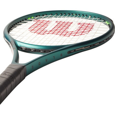 Raquette Junior WILSON BLADE 26 V9 Vert (255g) 2024