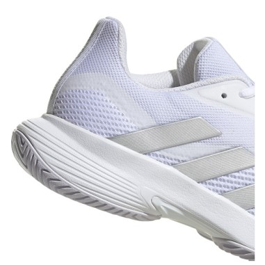 Chaussures ADIDAS Femme COURTJAM CONTROL Blanc...