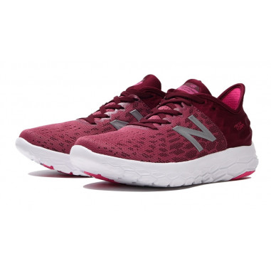 Chaussures Running NEW BALANCE Femme 1080 WP9...